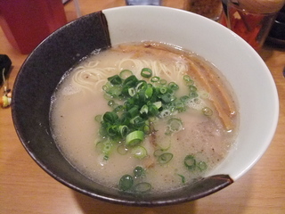 塩とんこつらぁ麺