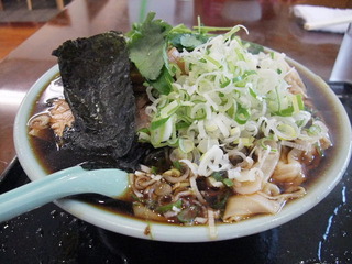 チャーシューワンタンメン