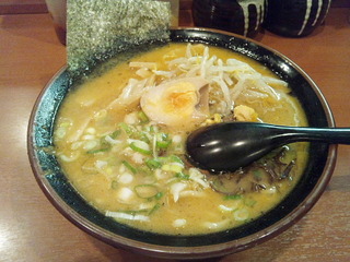 味噌豚骨らーめん