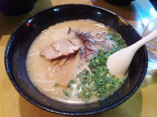 とんこつ麺