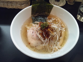 塩の青唐辛痛麺