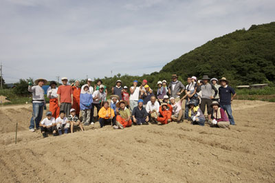 �̺������Ϥ���Ʀ��ܥ�塼�����ǵ�ǰ����