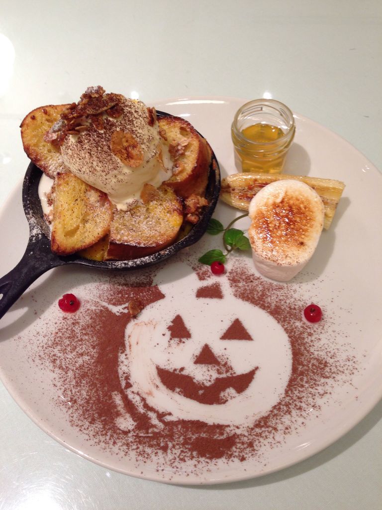 Sunday Brunch 銀座店 ハロウィンのフレンチトースト W 焼きマシュマロ フレンチトースト研究会 Sunday Brunch 銀座店 ハロウィンのフレンチトースト W 焼きマシュマロ フレンチトースト研究会