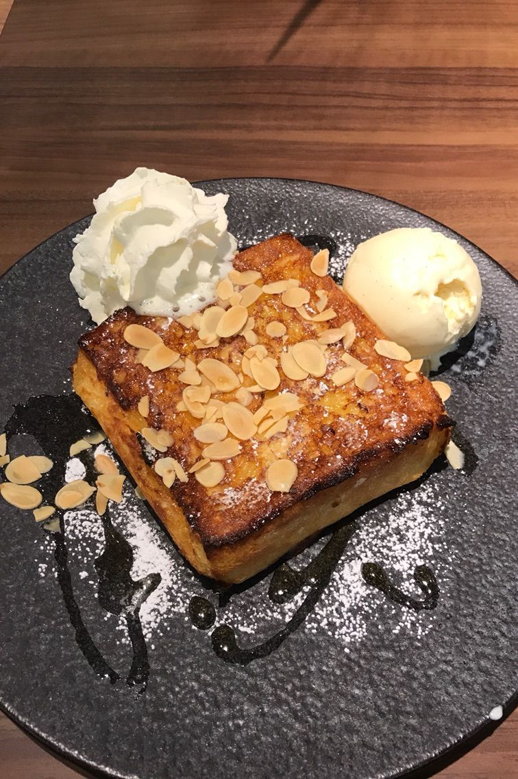 俺のbakery Cafe 松屋銀座 裏 俺のフレンチトースト バニラアイス添え フレンチトースト研究会