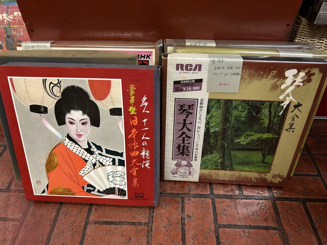 緊急告知！！明日8月16日ご来店できる方のみに無料で差し上げます 
