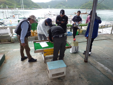06-05-26垣内1