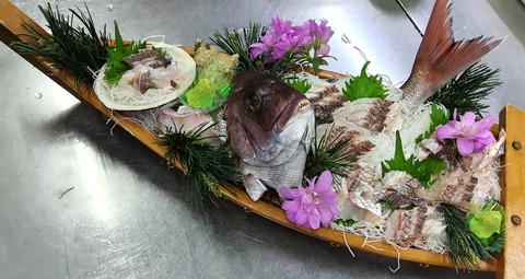 鯛の舟盛り