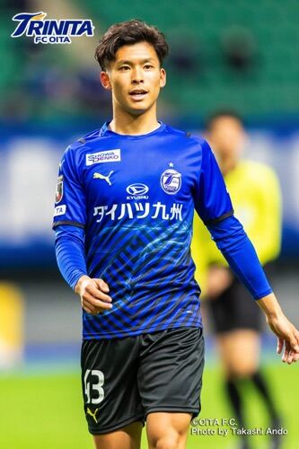 弓場将輝、プロサッカー選手と大学生のポリバレントにチャレンジ 弓場将輝、プロサッカー選手と大学生のポリバレントにチャレンジ