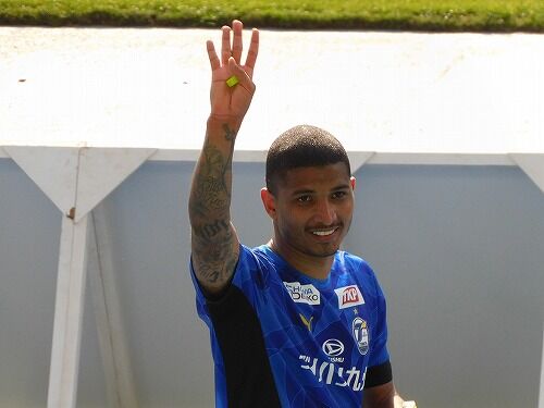 勝利のうたを歌おうよ Forza Trinita