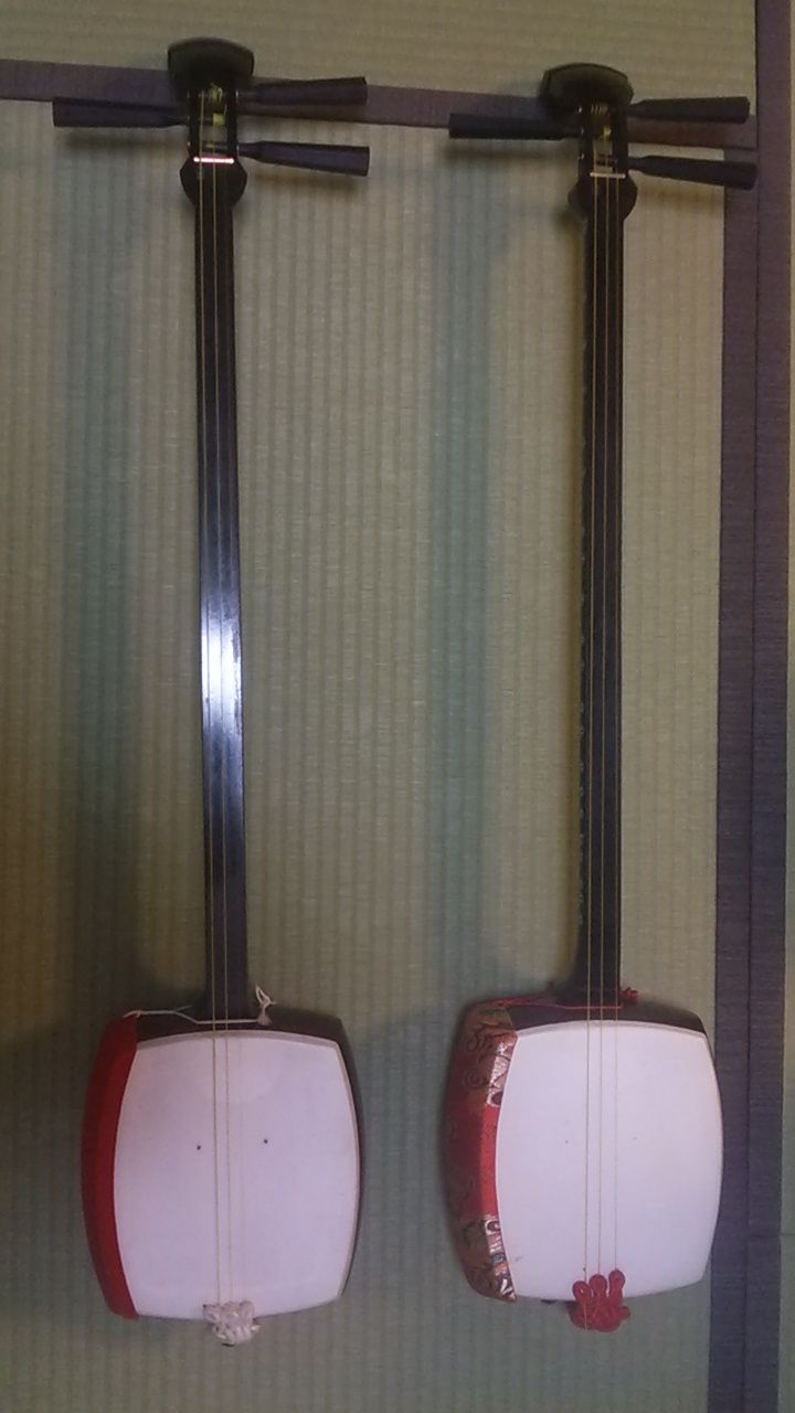 三味線 楽器の形状 三味線とヴァイオリンを楽しむ