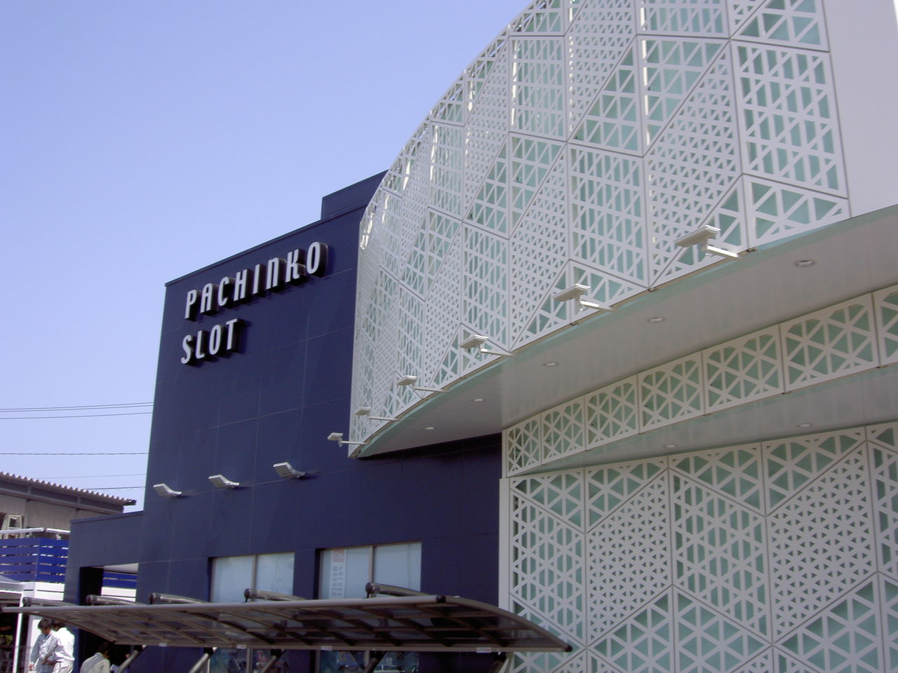 モナコプレス一の宮店 リニューアル工事中 宮崎県に引越して モナコプレス一の宮店 リニューアル工事中 宮崎県に引越して