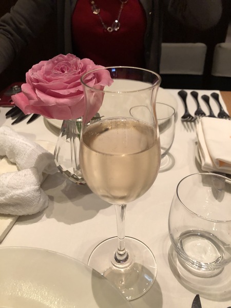 6BF982A3-7DD3-49E5-AAD6-7DE613E9FA54