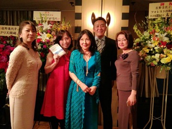 D340F33D-443B-468B-8CE9-EAD3F9ADF189