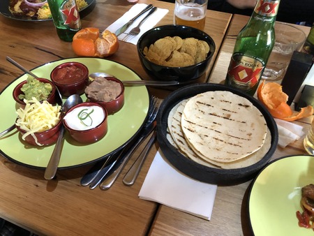 AD0E6E66-7CFC-4405-9B6E-5AE6FF2A7661