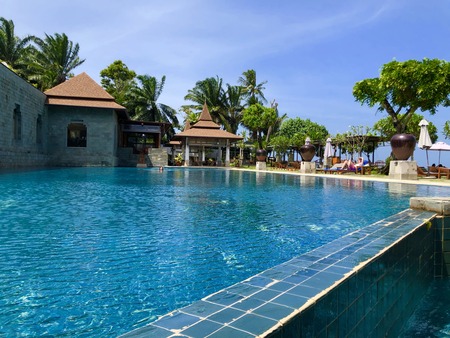 1A1ED192-4FDE-4783-8FCB-12EB2C895E8A