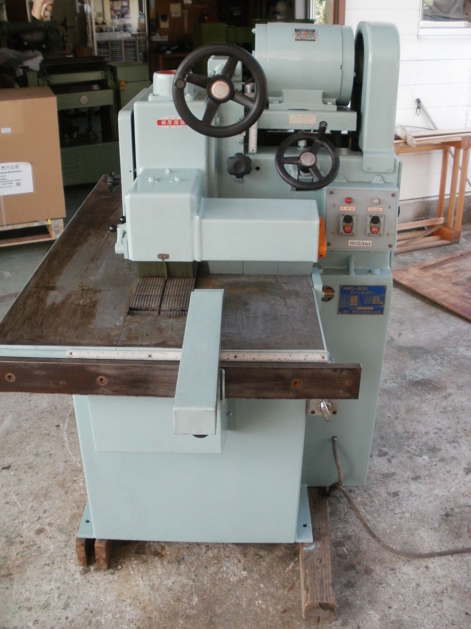 キングリップソー NR-300 野崎工機株式会社