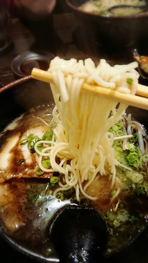 18-09-25-12-16-24-316_deco