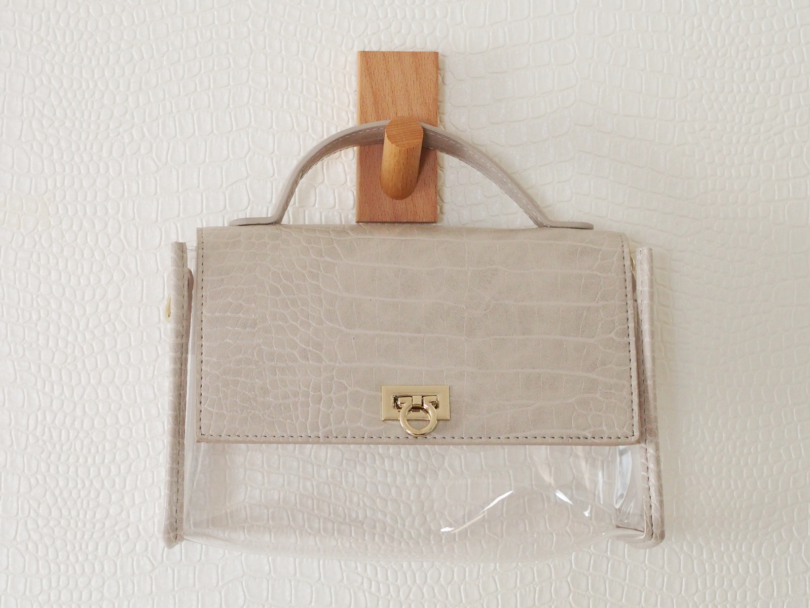 しまむら 夏に似合う Pvc素材バッグ 上品 高見えする星玲奈さんコラボ しまむらコーデ365日 Powered By ライブドアブログ しまむら 夏に似合う Pvc素材バッグ 上品 高見えする星玲奈さんコラボ しまむらコーデ365日 Powered By ライブドアブログ