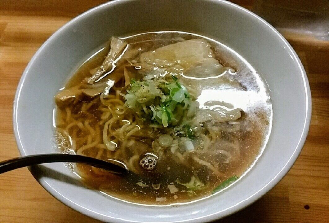 酒田市 夜らーめん 花火 さん 煮干しラーメン 硬麺 雷軒のラーメン放浪記 第二部