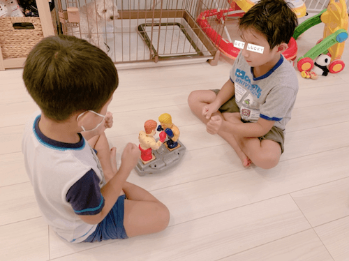 辻希美、室内犬\u201cモカ\u201dへの愛がない!狭いゲージに閉じ込め放置