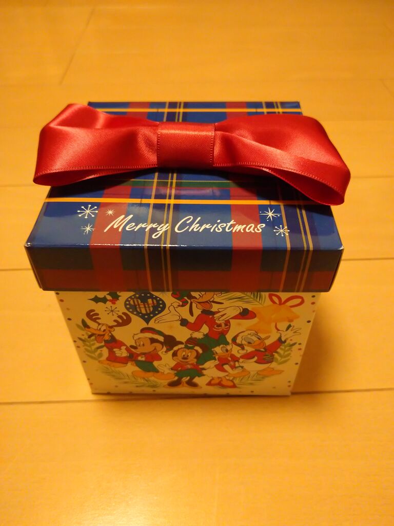 焼き菓子詰め合わせのディズニープレゼントボックス コージーコーナークリスマススイーツ アラフィフ主婦のディズニー年パス日記