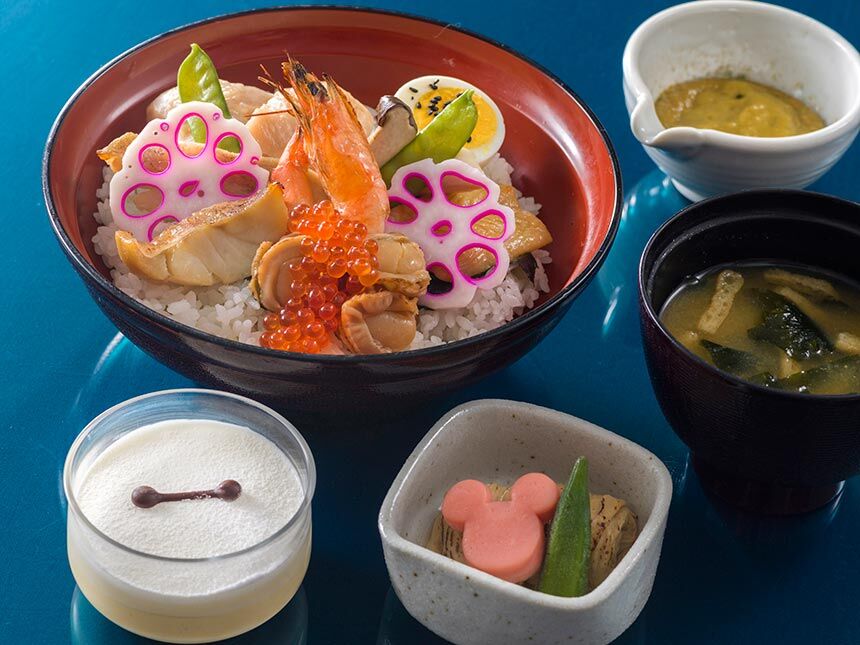 お正月に食べたい ディズニーランド北斎の雑煮椀 アラフィフ主婦のディズニー年パス日記