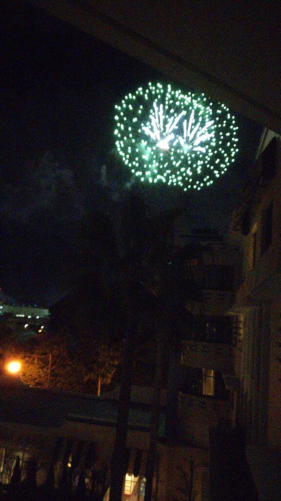 アンバの窓から見るディズニー ライト ザ ナイト クリスマス当日にアンバサダーホテルにお泊まり その8 アラフィフ主婦のディズニー年パス日記 アンバの窓から見るディズニー ライト ザ ナイト クリスマス当日にアンバサダーホテルにお泊まり その8 アラフィフ主婦のディズニー年パス日記