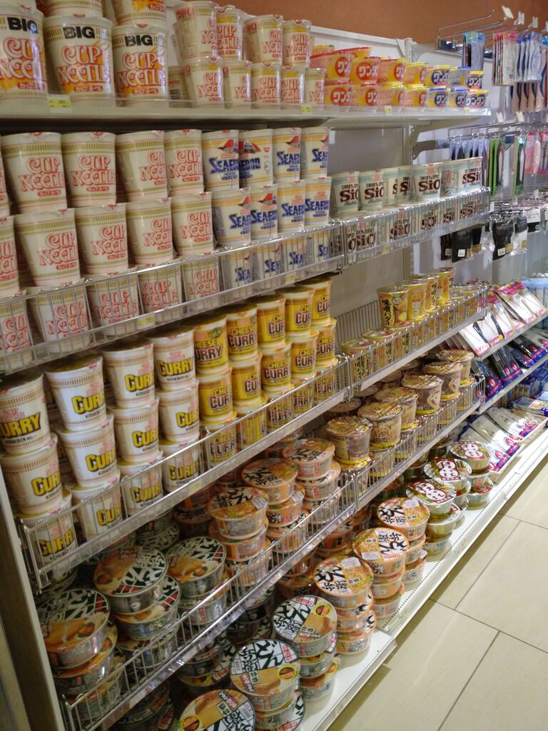 千葉土産も買える充実した売店 舞浜ユーラシアにお泊まりその アラフィフ主婦のディズニー年パス日記 千葉土産も買える充実した売店 舞浜ユーラシアにお泊まりその アラフィフ主婦のディズニー年パス日記
