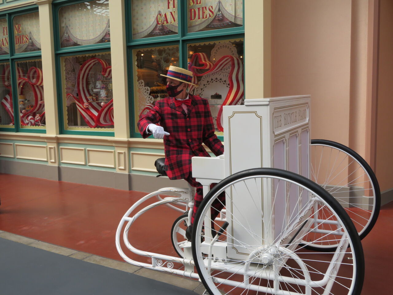 バザールでスティーブンに会えた バイシクルピアノ チケット付きプランでファーストリゾートにお泊まり その13 アラフィフ主婦のディズニー年パス日記