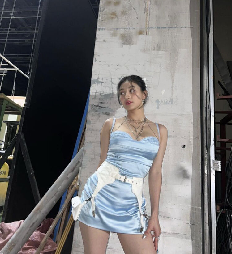 【美少女】TWICE・ジヒョの水着画像97枚【ビキニ姿が可愛すぎてやばいです！】