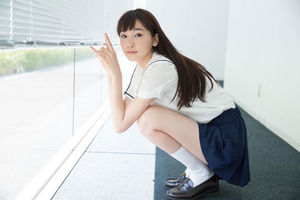 【美ボディ】飯豊まりえ : 水着⭐︎魂😍blog