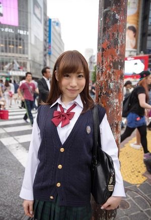 【セクシーボディ】[セクシー]笑顔キュートな渋谷系美少女JKが隠れ巨乳＆美尻でエロいwww酒井ももか画像！グラビア