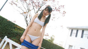 【SEXY】【美少女】ブルマに白レオタード！清潔感↑↑なアイドルIV画像！ビキニ水着