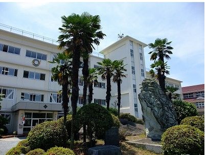 小学生2人死傷 中学教諭 29 逮捕 沼津 始源流原始占い 小学生2人死傷 中学教諭 29 逮捕 沼津 始源流原始占い