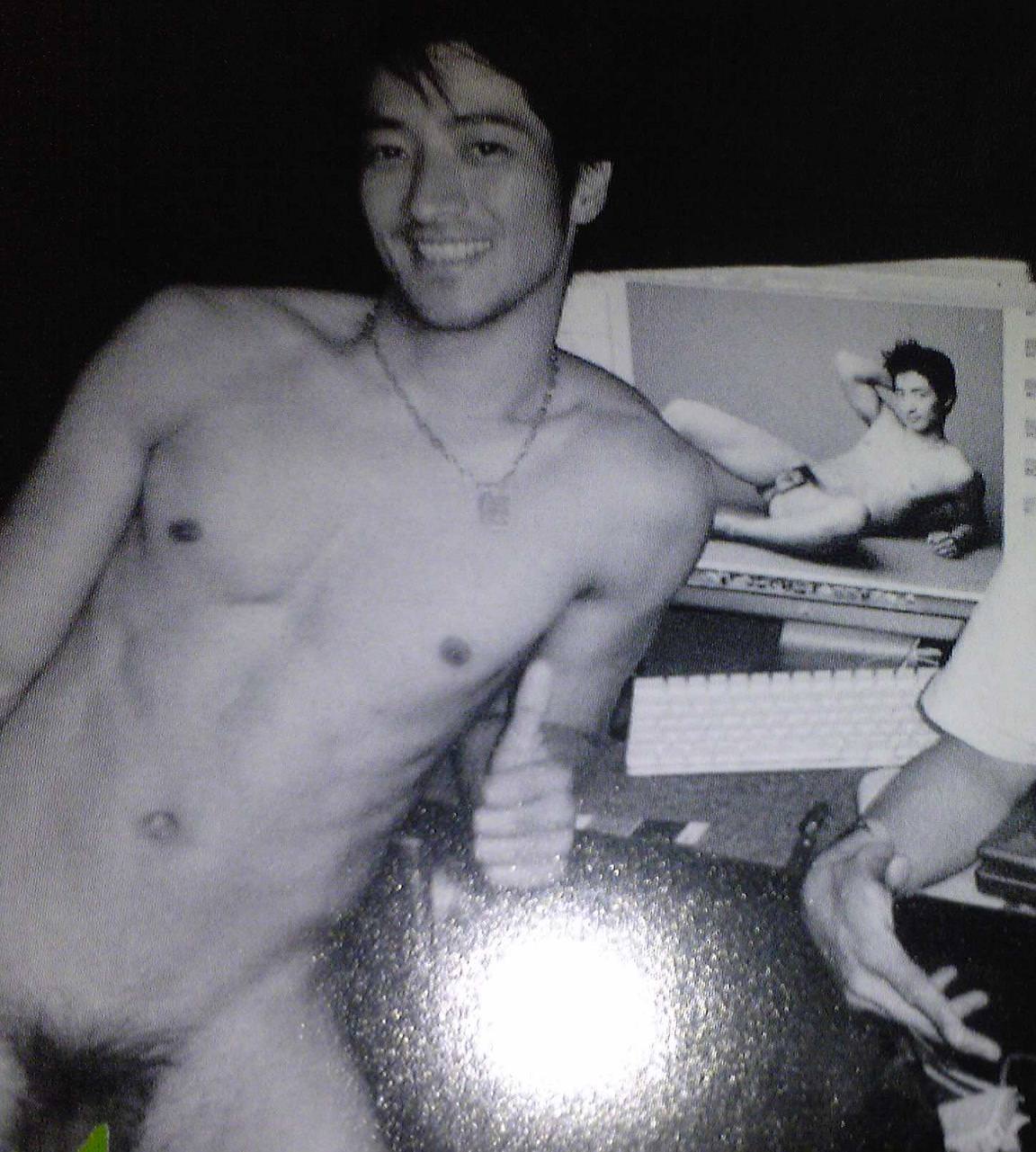 アメフト 日大 内田正人前監督と井上奨コーチが緊急会見 内田氏は大学の常務理事の職務を一時停止し謹慎 井上コーチは辞任 74 それな速報