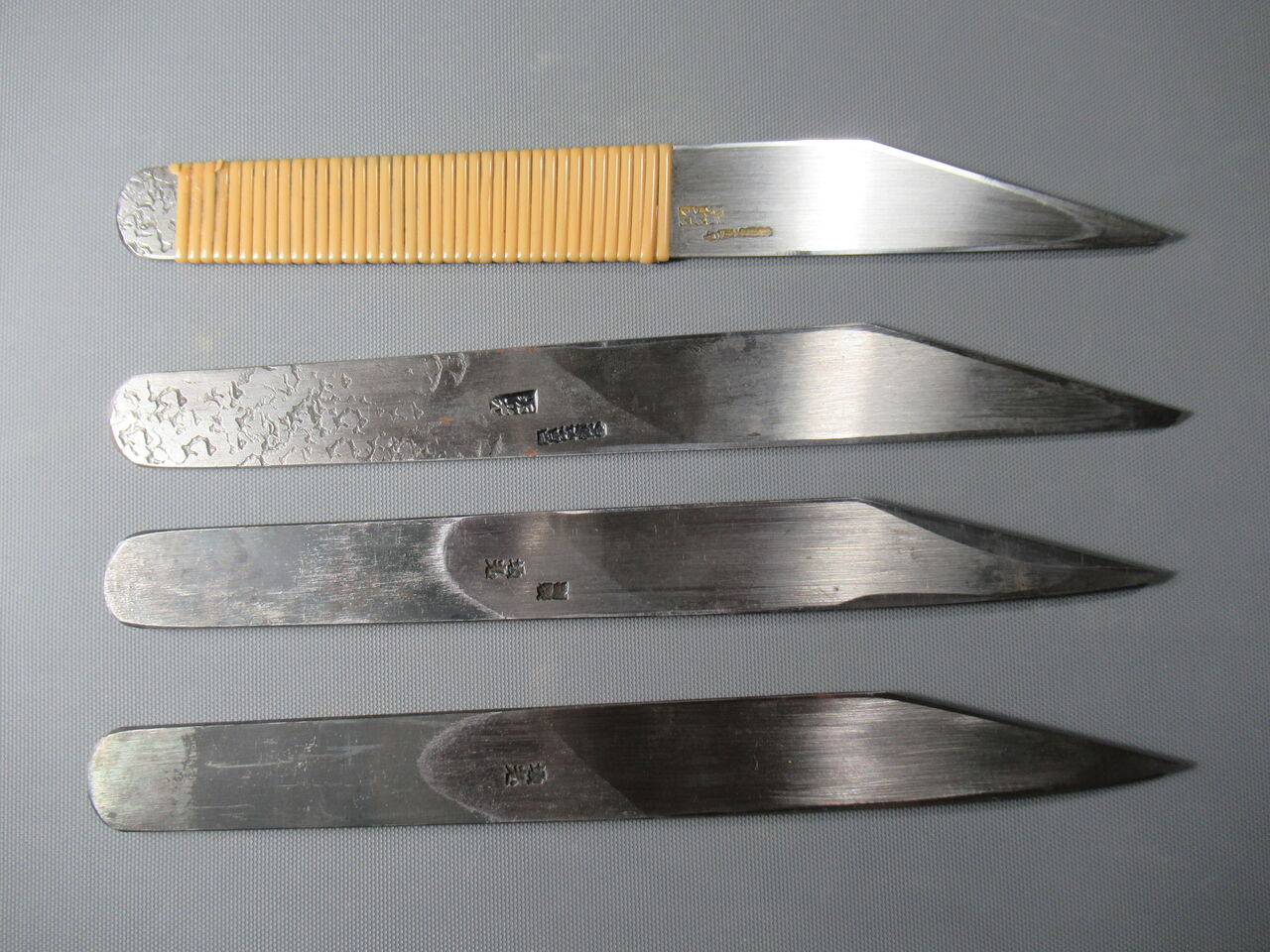 坂光　小刀/切出し 坂光 切出し小刀 初代坂光切り出し小刀・18ミリ – 切り出し小刀