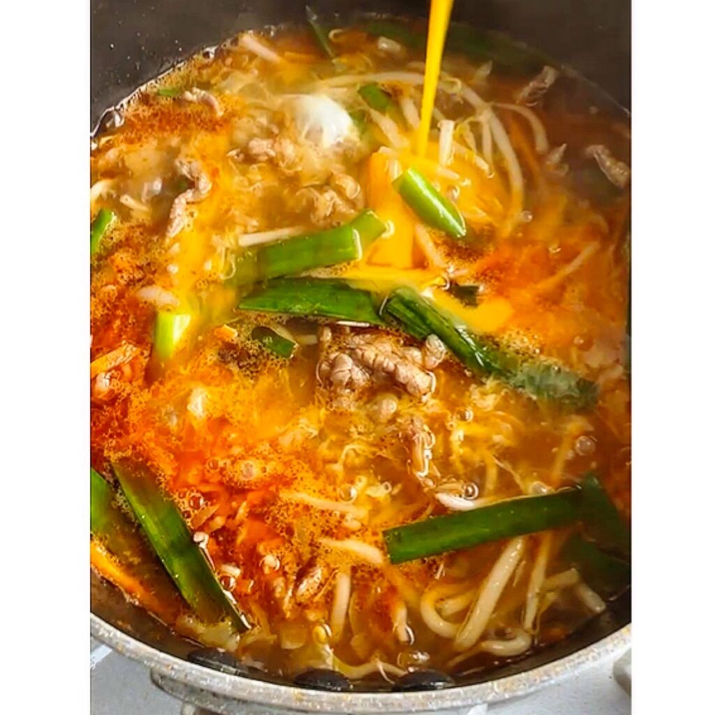 韓国風スープごはん》♡ユッケジャンクッパ♡【#簡単レシピ