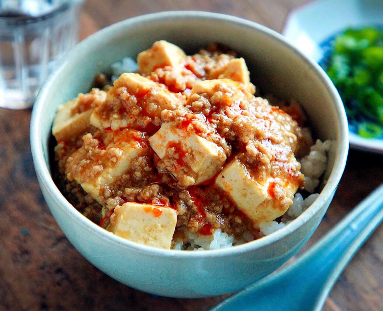 ♡レンジで6分♡焼肉のたれで麻婆豆腐丼♡【#豆腐#ひき肉#簡単レシピ