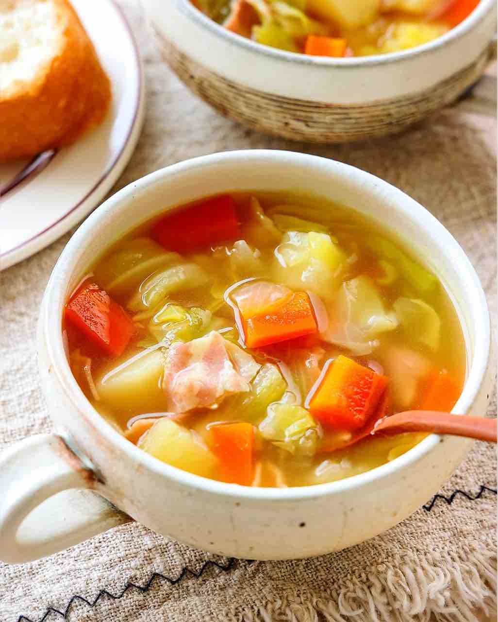 ♡野菜たっぷり!具沢山コンソメスープ♡【#ほったらかし #簡単レシピ ♡野菜たっぷり!具沢山コンソメスープ♡【#ほったらかし #簡単レシピ