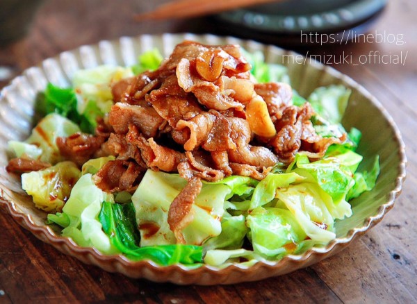 ♡豚肉deお手軽♡焼肉のっけ温キャベツ♡【#簡単レシピ#レンジ#時短