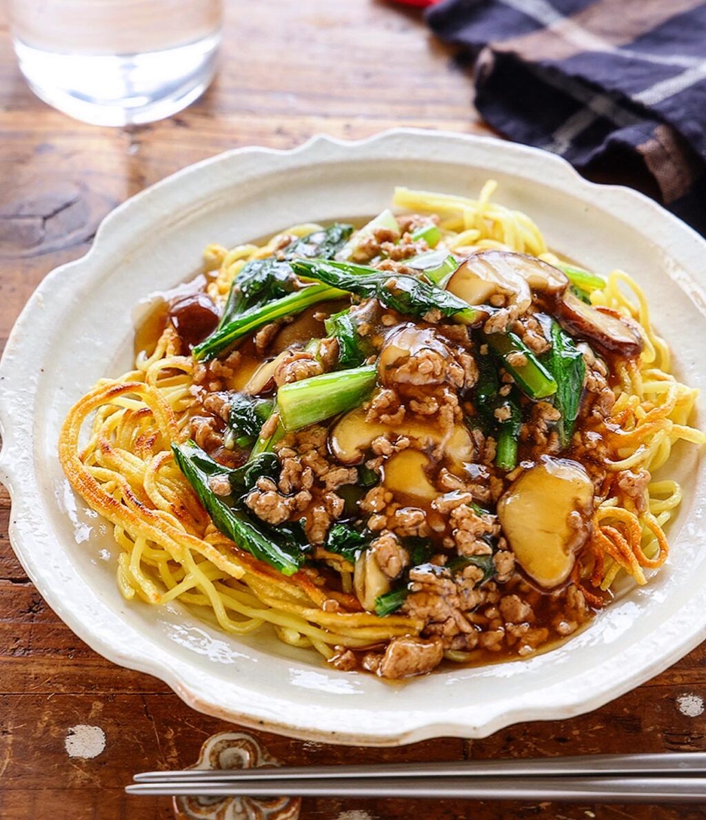 ♡パリッと香ばし♡ひき肉と小松菜のあんかけ焼きそば ♡【#簡単レシピ