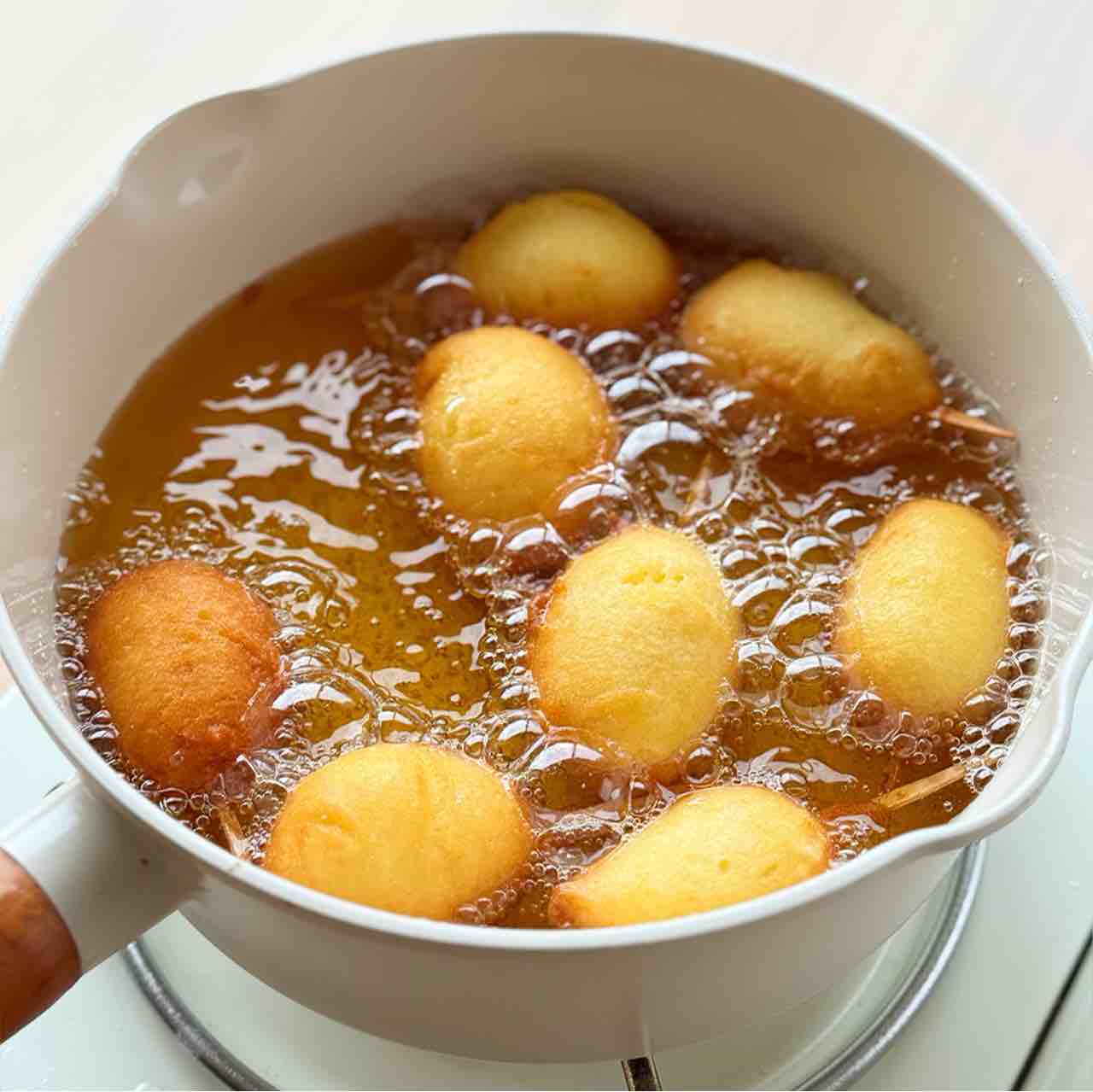 ♡ホケミで簡単！ミニアメリカンドッグ♡【#簡単レシピ #時短 #節約