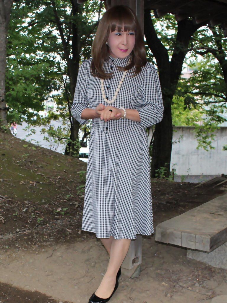 黒と白の小格子柄ワンピース 2 愛 アイ の女装日記