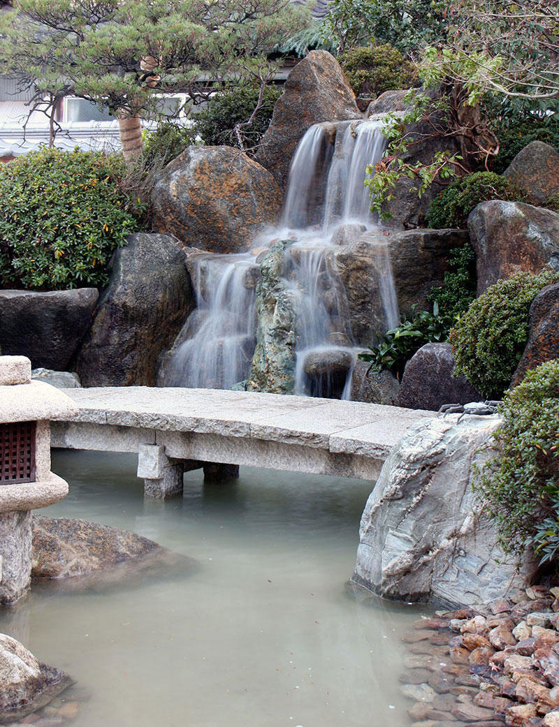 日本庭園と日本外構 みずきりょう