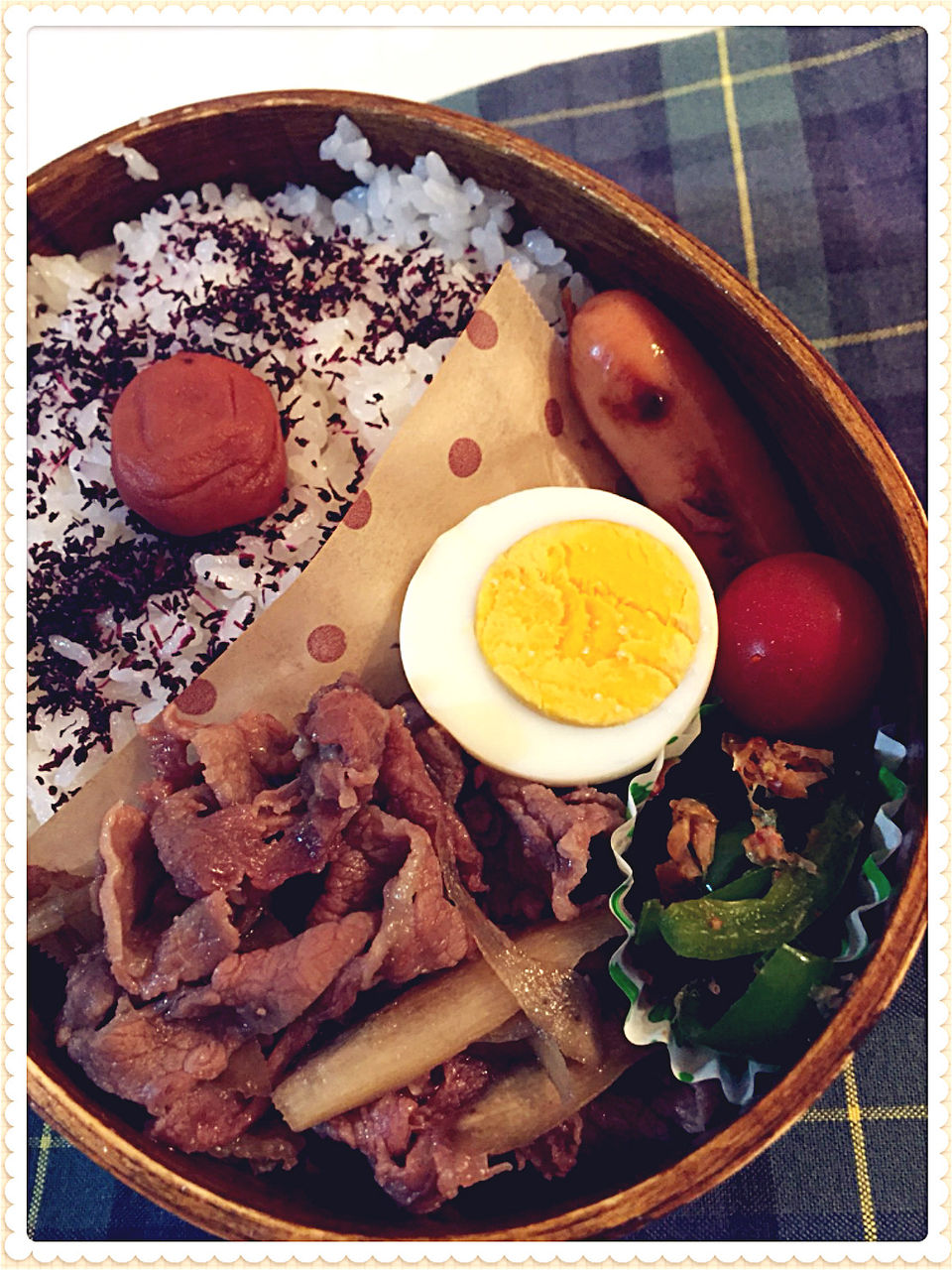牛肉とごぼうのしぐれ煮弁当とブラックペアンにはまってます 永遠の反抗期dkのお弁当 牛肉とごぼうのしぐれ煮弁当とブラックペアンにはまってます 永遠の反抗期dkのお弁当