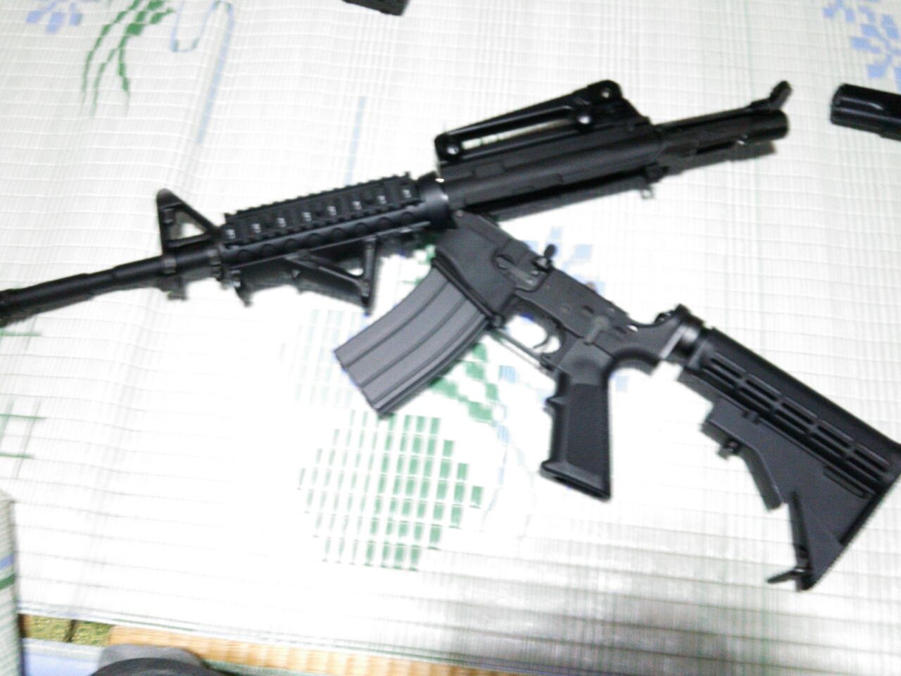 久々にじっくりと家の中にあるエアガンを眺めてみた こんちゃんの日常