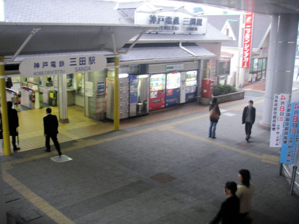 https://livedoor.blogimg.jp/mk2kpfb/imgs/0/8/08bef3cd.jpg