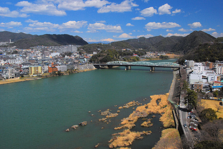 https://livedoor.blogimg.jp/mk2kpfb/imgs/7/9/793f25c7.jpg