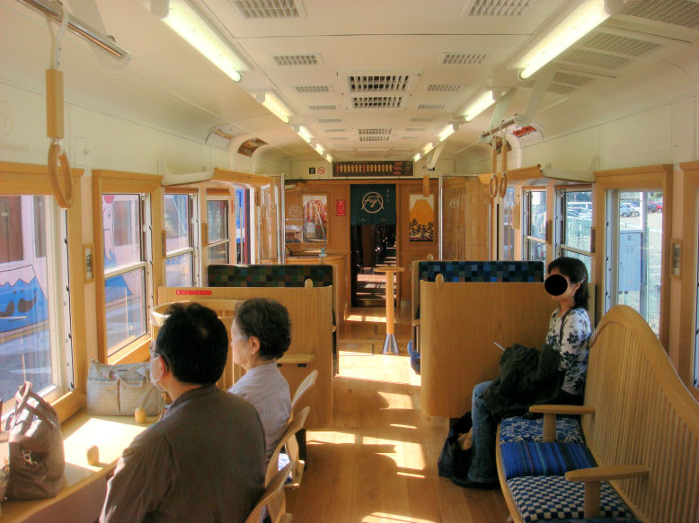 https://livedoor.blogimg.jp/mk2kpfb/imgs/9/6/96339772.jpg