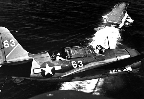 SB2C_in_landing_USS_YORKTOWN